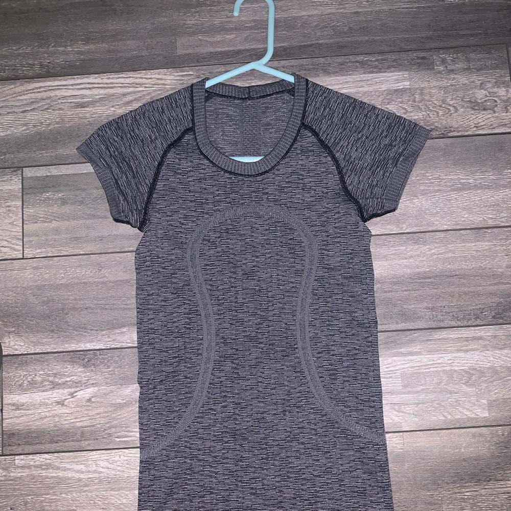 Lululemon swiftly tech